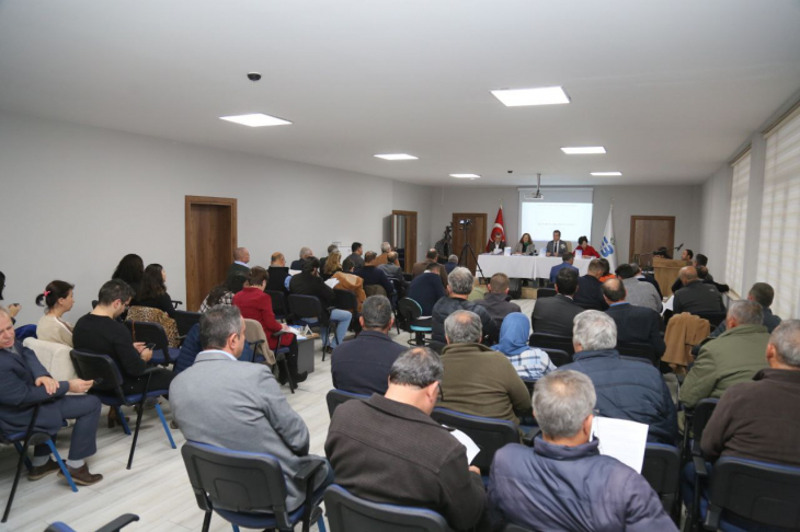 Edremit Belediye Meclisi 2022'nin Son Toplantısını Yaptı