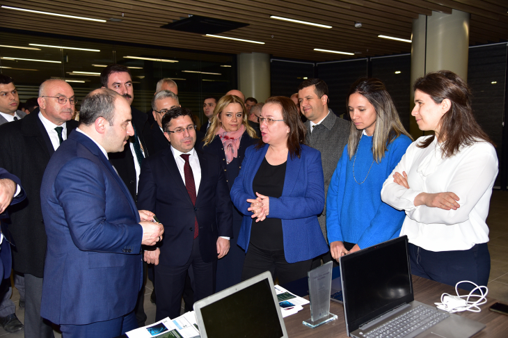 Sanayi ve Teknoloji Bakanı Mustafa Varank'tan Balıkesir Üniversitesi Teknokent'e Ziyaret