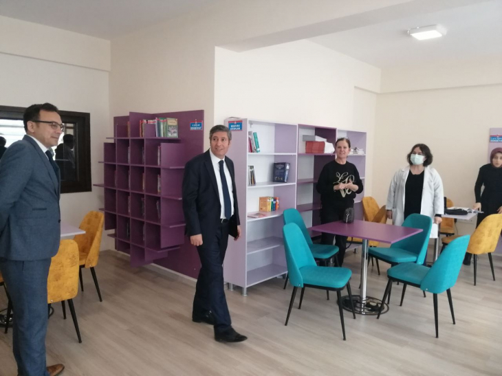 Ali Tatlı Bandırma'da Okul Kantinlerini Denetledi