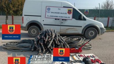 Balıkesir'de Hırsızlık Çetesine Operasyon